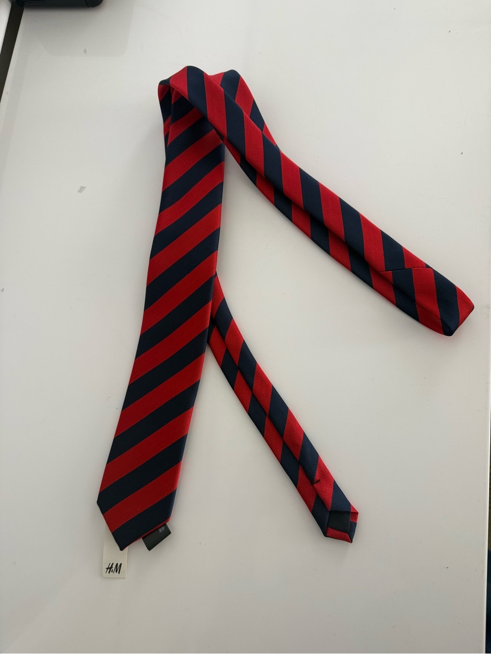 H&M Red and Navy Diagonal Stripe Men’s Tie